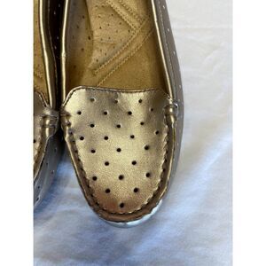 NEW - Naturalizer Gold Flats